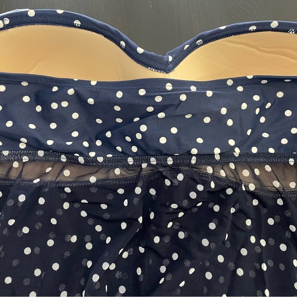Merona tankini swim top blue navy color with white poka dots Size L and XL - Picture 4 of 9